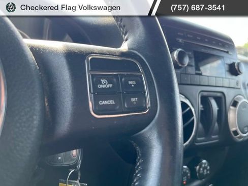 Used 2014 Jeep Wrangler Rubicon w/ Power Convenience Group AWD/4WD image 32