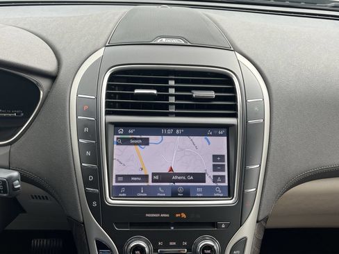 Used 2020 Lincoln Nautilus Reserve AWD/4WD image 22