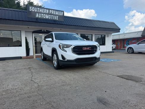 Used 2018 GMC Terrain SLE FWD image 3