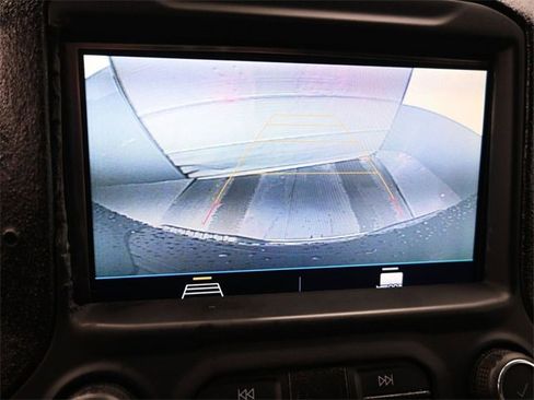 Used 2020 Chevrolet Silverado 1500 LT w/ Trailering Package image 29