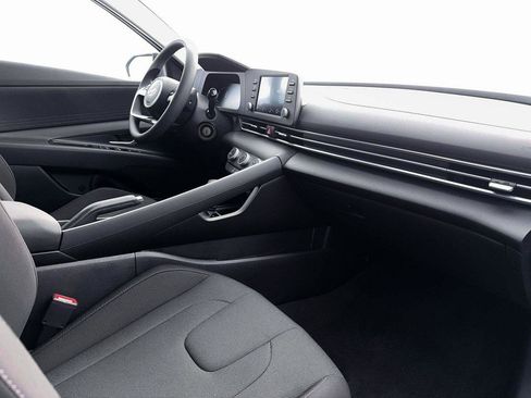 New 2026 Hyundai Elantra SE w/ Cargo Package image 15