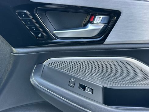 Used 2023 Acura MDX FWD w/ Technology Package image 23