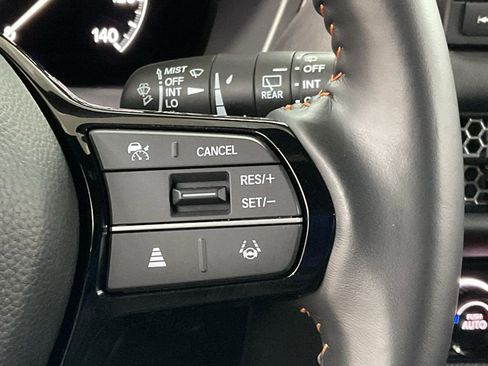 Used 2025 Honda HR-V Sport image 10