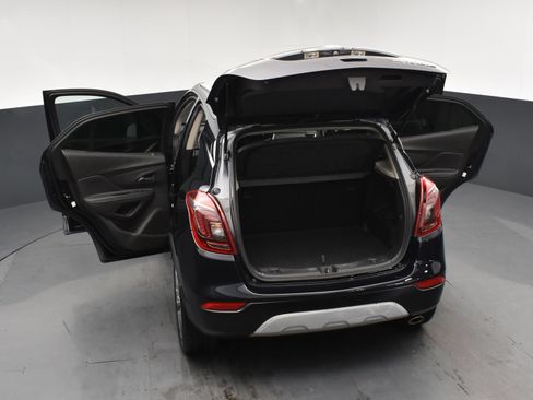 Used 2021 Buick Encore Preferred FWD image 51