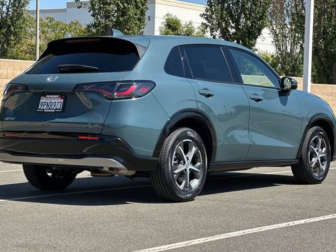 Used 2025 Honda HR-V EX-L image 4