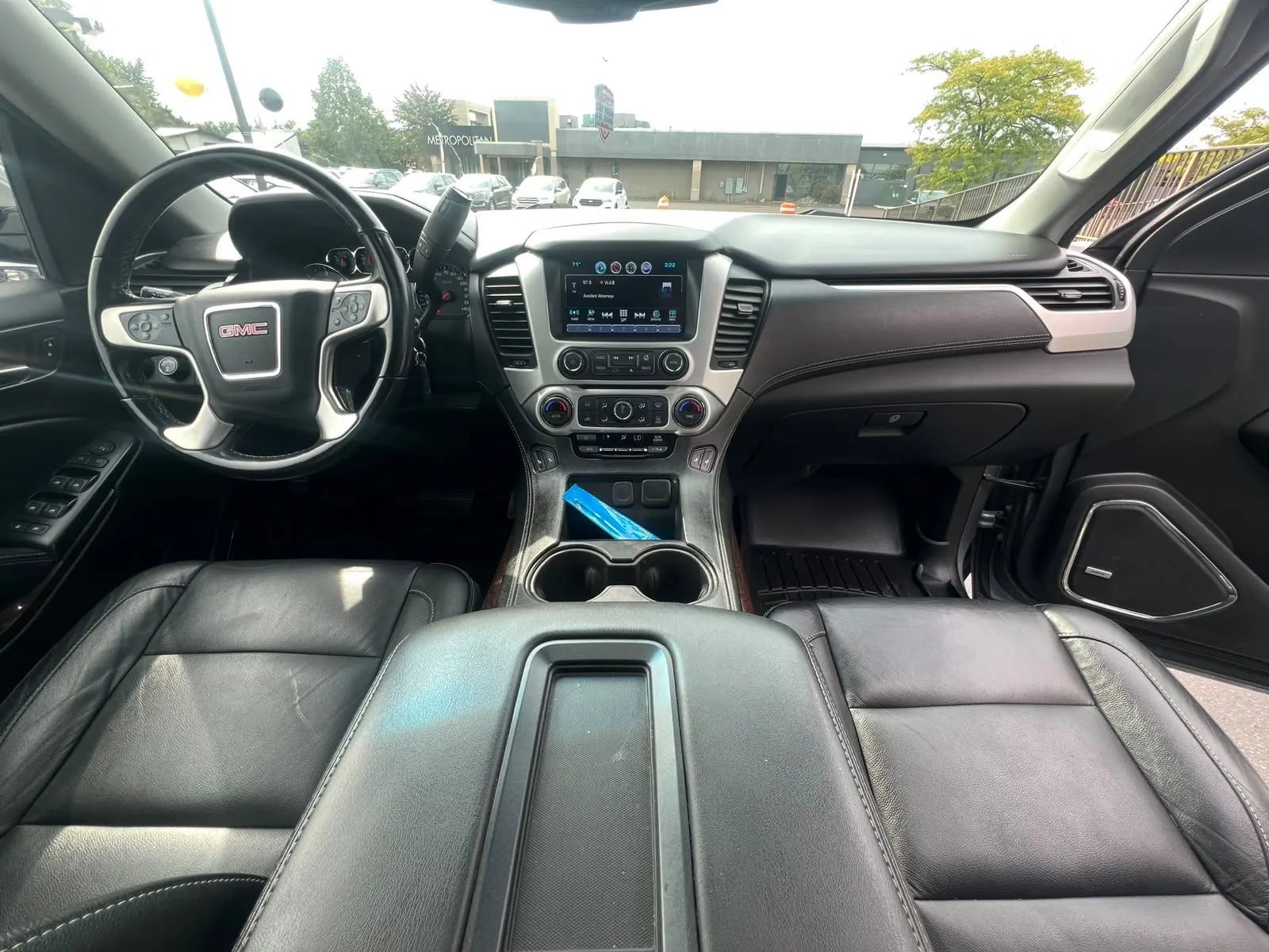 Used 2019 GMC Yukon SLT AWD/4WD image 15