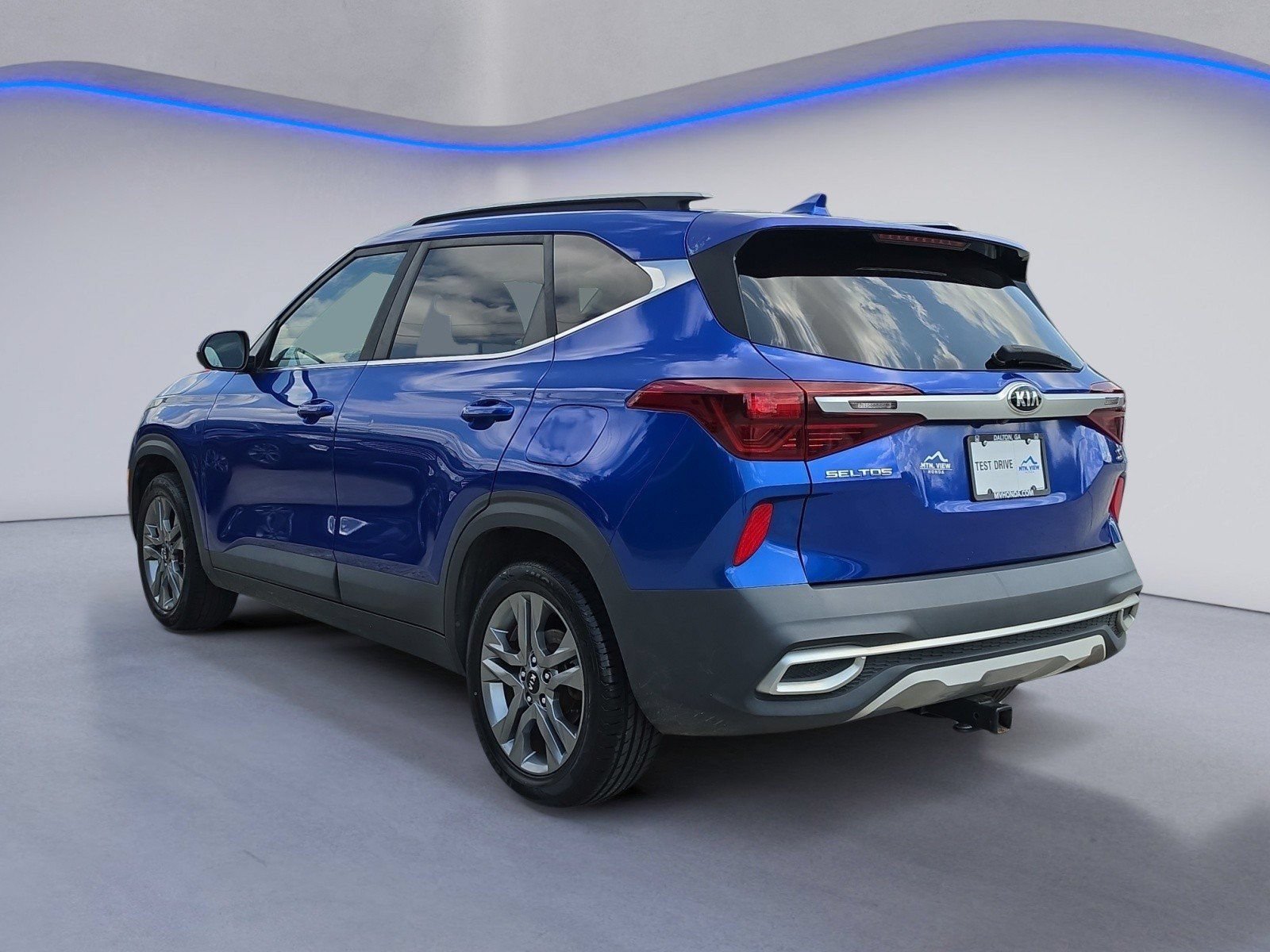 Used 2021 Kia Seltos S FWD image 3