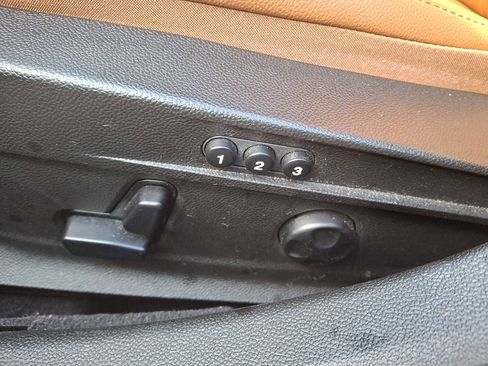 Used 2018 Alfa Romeo Giulia AWD image 10