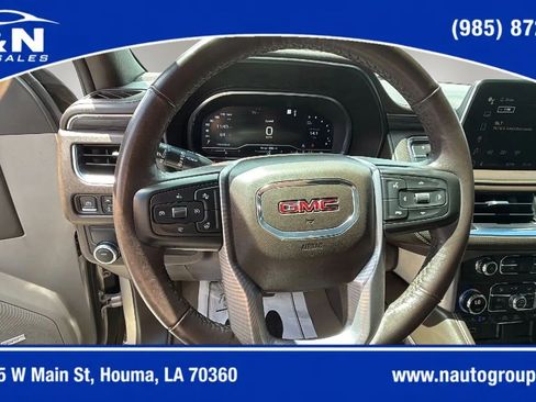 Used 2022 GMC Yukon XL SLT w/ SLT Premium Package RWD image 14