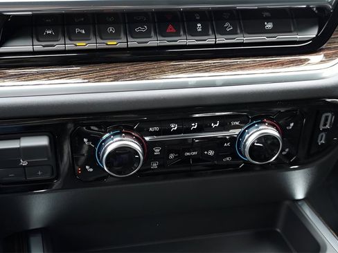 New 2026 GMC Sierra 1500 Elevation w/ Elevation Premium Package image 16