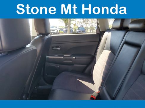 Used 2024 Mitsubishi Outlander Sport SE image 11