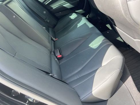 Used 2021 Acura TLX w/ Technology Package FWD image 3
