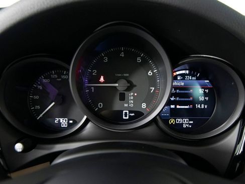 Certified 2025 Porsche Macan image 23