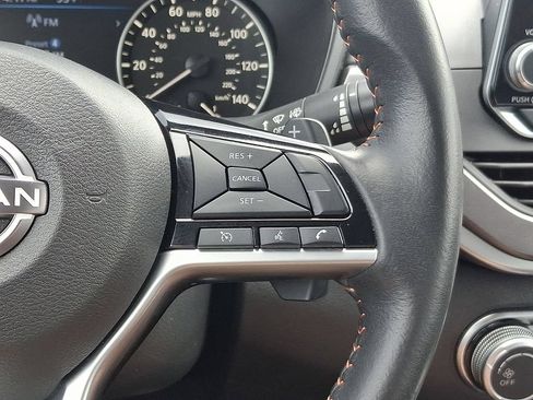 Used 2025 Nissan Altima 2.5 SR FWD image 21
