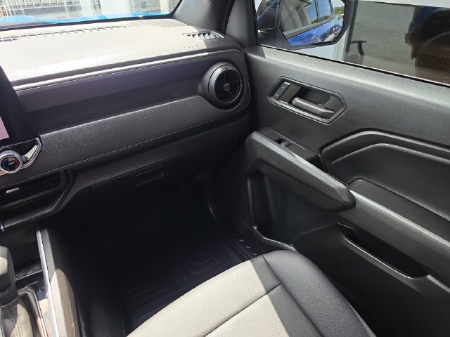 Certified 2024 Chevrolet Colorado Trail Boss w/ Advanced Trailering Package AWD/4WD image 15