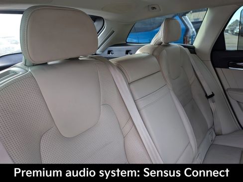 Used 2019 Volvo V90 T6 Inscription w/ Advanced Package image 17