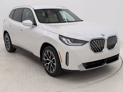 Used 2026 BMW X3 xDrive30 w/ Convenience Package AWD/4WD image 7