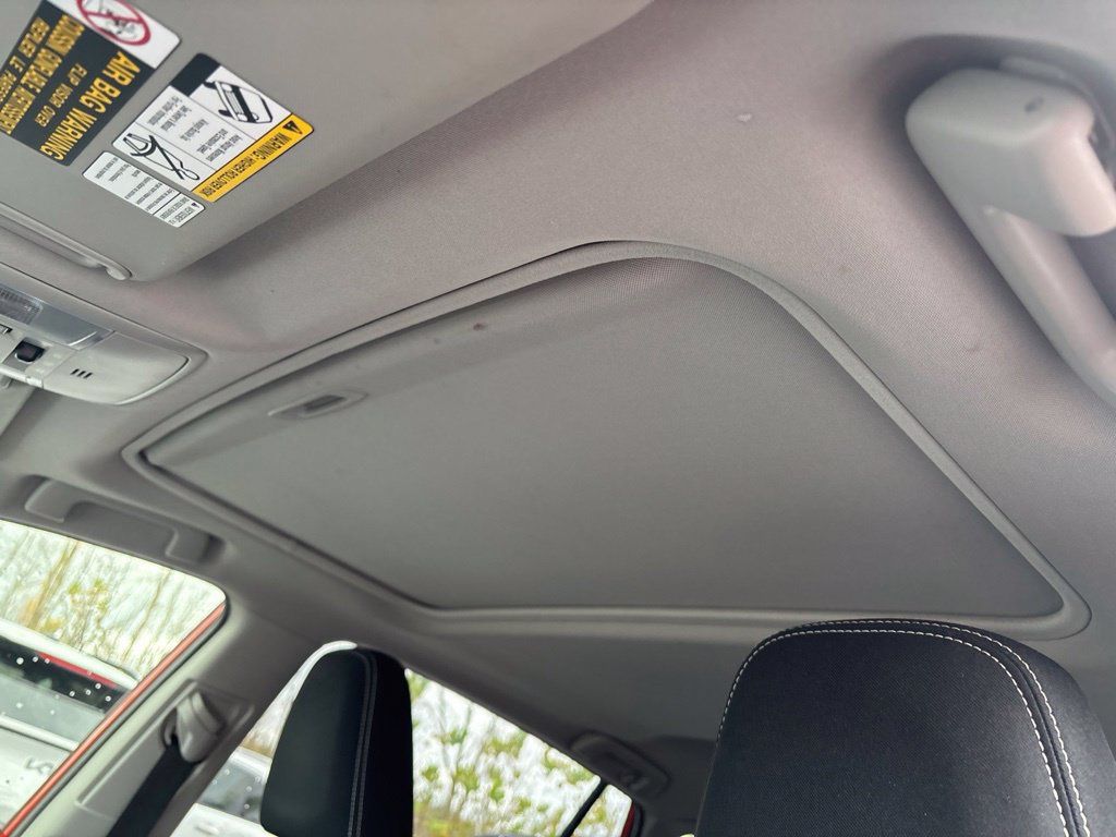 Used 2016 Toyota RAV4 XLE AWD/4WD image 21