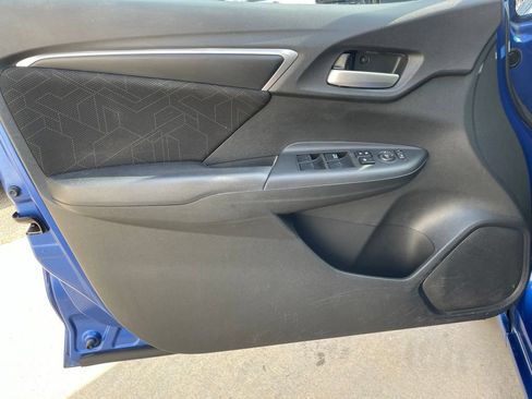Used 2017 Honda Fit EX image 17