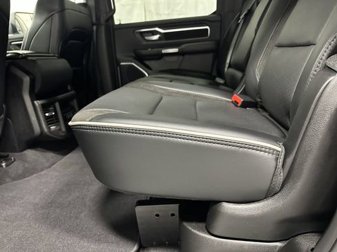 Used 2025 RAM 1500 Laramie AWD/4WD image 38