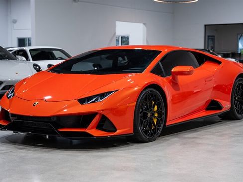 Used 2021 Lamborghini Huracan EVO AWD/4WD image 10