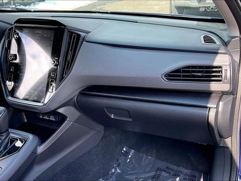 Certified 2025 Subaru Crosstrek 2.5i Limited image 17