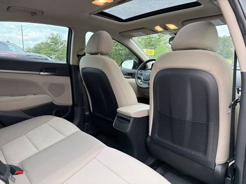 Used 2018 Hyundai Elantra Value Edition image 16