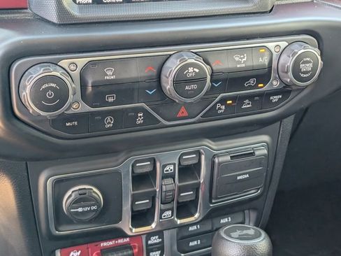Used 2021 Jeep Wrangler Unlimited Rubicon AWD/4WD image 64