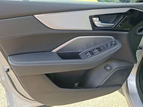 Certified 2025 Acura MDX Base image 13