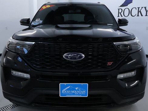 Used 2020 Ford Explorer ST image 2