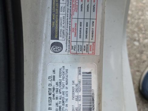 Used 2011 Nissan 370Z Touring image 33