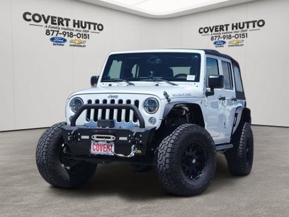 Used 2014 Jeep Wrangler Unlimited Rubicon w/ Connectivity Group