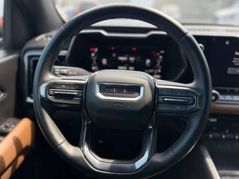 Used 2025 GMC Canyon AT4 AWD/4WD image 20