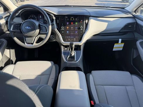 Used 2025 Subaru Outback Premium image 20