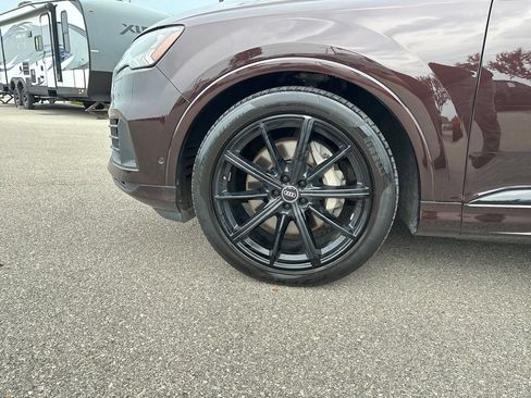 Used 2021 Audi Q7 3.0T Prestige w/ Prestige Package AWD/4WD image 38