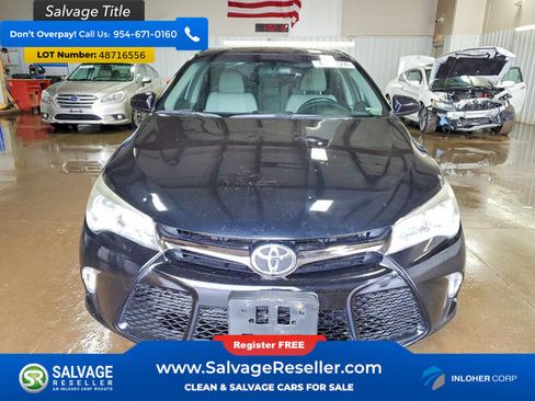 Used 2015 Toyota Camry SE FWD image 7
