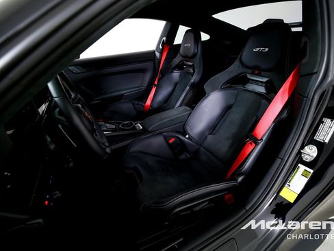 Used 2026 Porsche 911 GT3 w/ Chrono Package RWD image 11