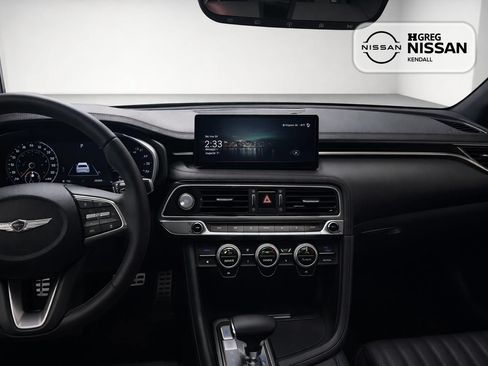 Used 2023 Genesis G70 2.0T w/ Sport Prestige Package RWD image 9