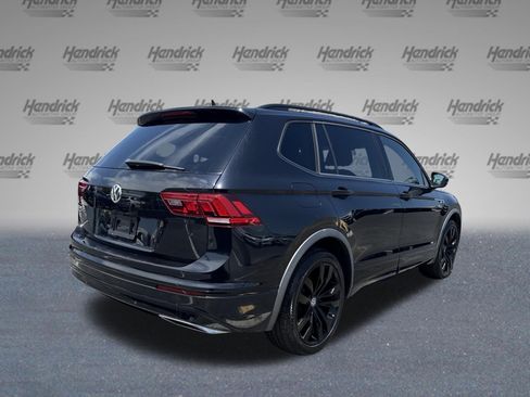 Used 2020 Volkswagen Tiguan SE R-Line FWD image 9