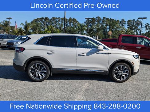 Certified 2023 Lincoln Nautilus Reserve w/ Equipment Group 201A image 3