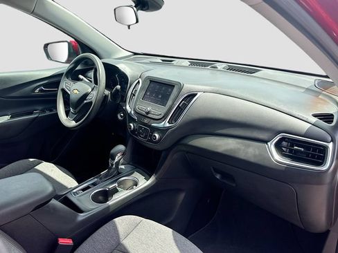 Used 2023 Chevrolet Equinox LT FWD image 27