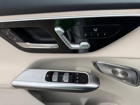 Used 2026 Mercedes-Benz GLC 300 4MATIC image 20