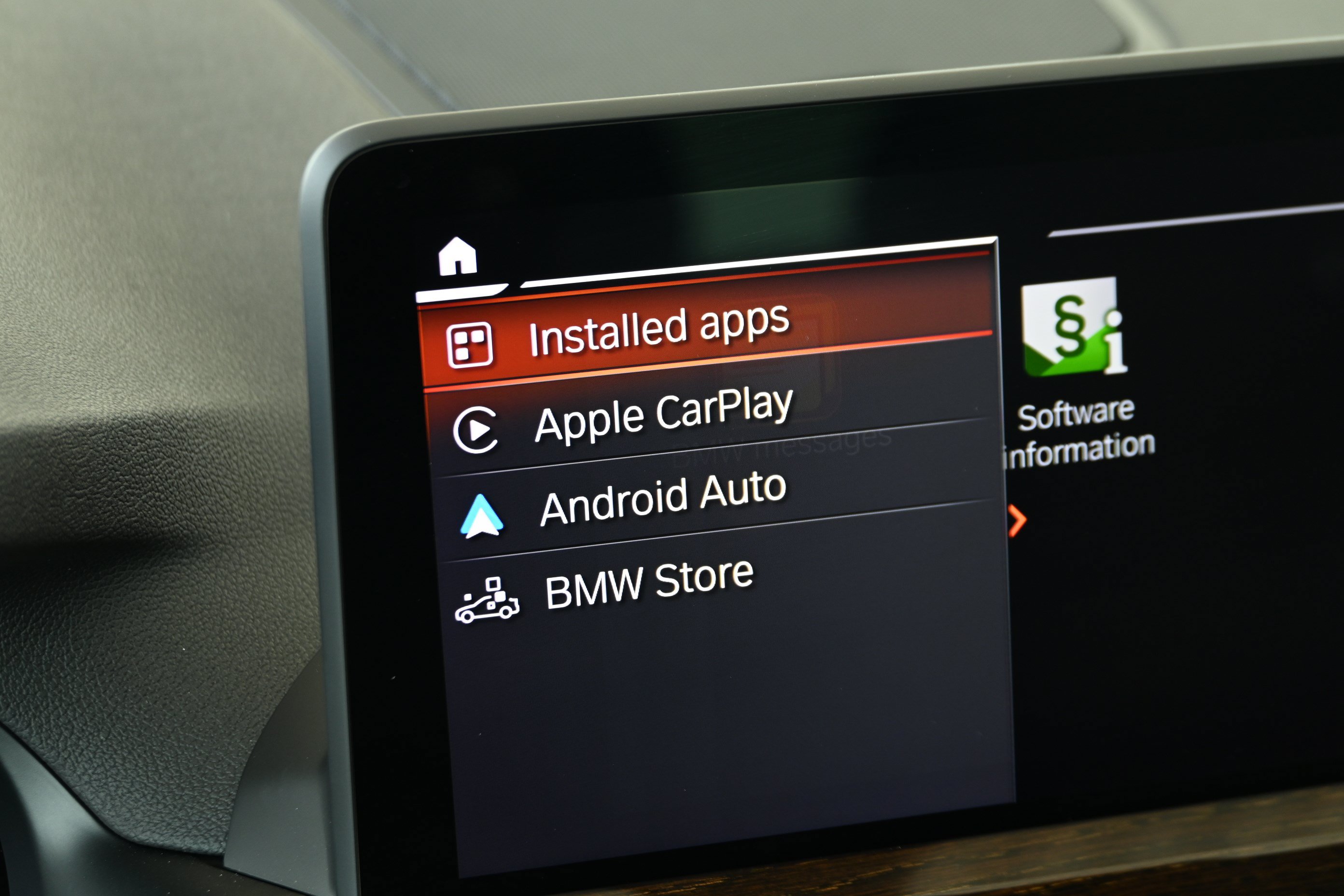 Certified 2025 BMW X4 xDrive30i AWD/4WD image 35