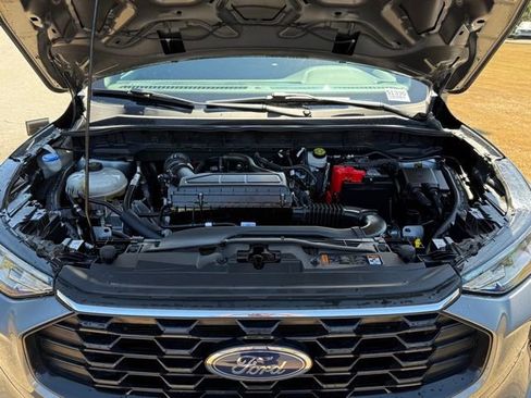 Used 2024 Ford Escape ST-Line image 32