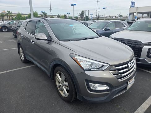 Used 2014 Hyundai Santa Fe Sport 2.0T w/ Technology Package 05 image 2