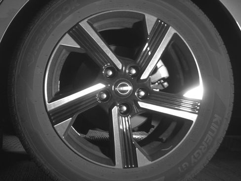 Used 2025 Nissan Sentra SV image 14