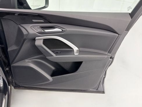 Certified 2025 Audi Q5 Premium Plus w/ Premium Plus image 24