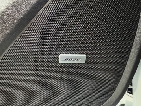 Used 2021 Chevrolet Traverse Premier image 14