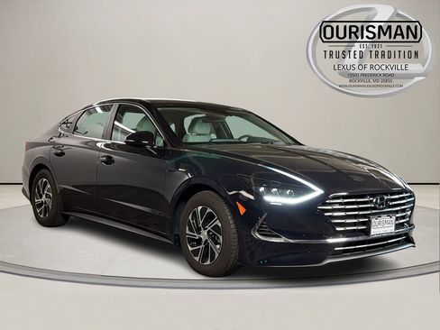 Used 2023 Hyundai Sonata Blue FWD image 1