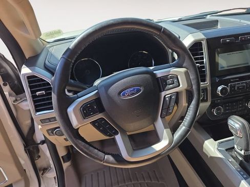 Used 2017 Ford F150 Lariat AWD/4WD image 12